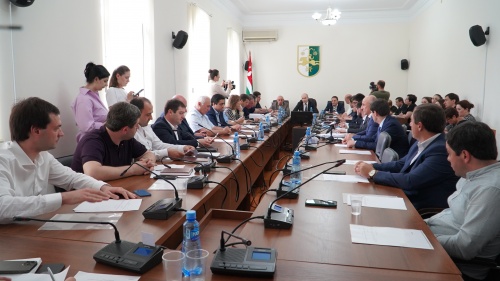Состоялось внеочередное заседание сессии Парламента Республики Абхазия
