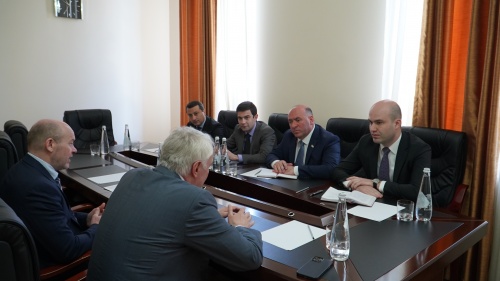 В Парламенте состоялась встреча с депутатами Госдумы 