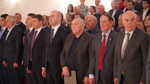 Депутаты приняли участие в торжествах, посвященных 90-летию АГУ