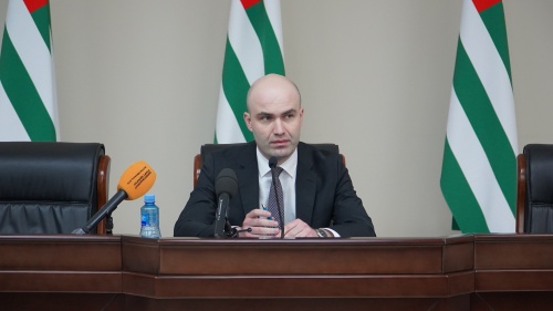 Спикером Парламента Республики Абхазия VII созыва избран Лаша Ашуба