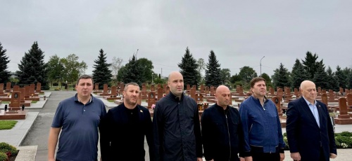 Делегация Народного Собрания – Парламента Республики Абхазия посетила Мемориальный комплекс «Город ангелов»